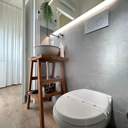 Peaceful Piccinni - - *